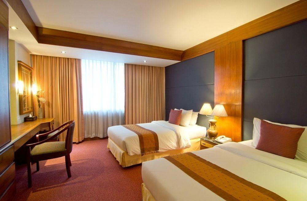 Manhattan Hotel Bangkok Exteriér fotografie